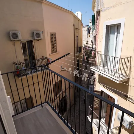 Dimora Santi E Marinai Бари