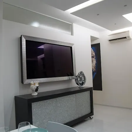 דירה Dimora Santi E Marinai *