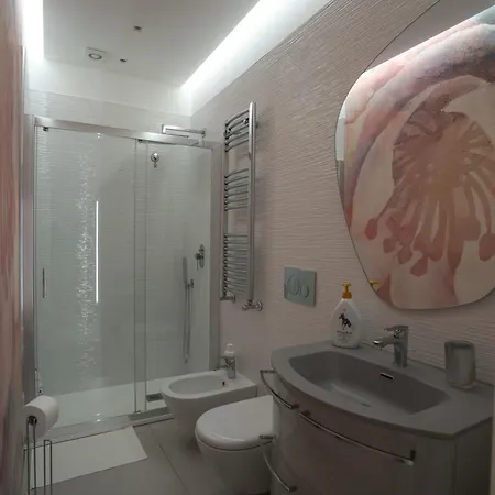 דירה Dimora Santi E Marinai בארי