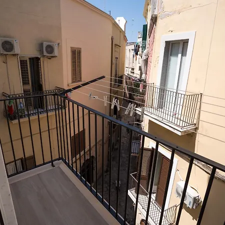 דירה Dimora Santi E Marinai בארי