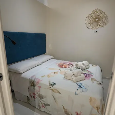 דירה Dimora Santi E Marinai *